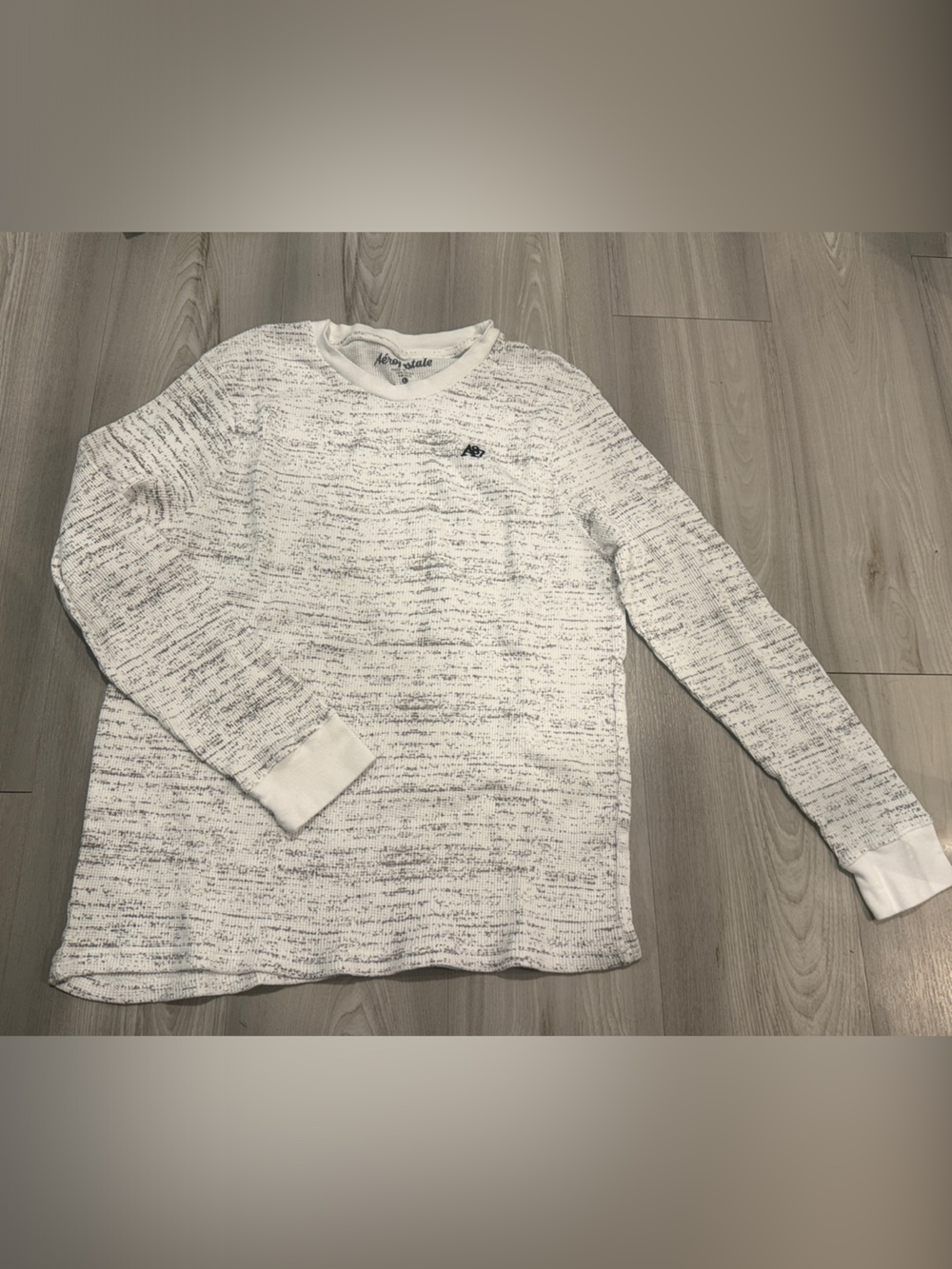 Aeropostale White and Black Marled Long Sleeve Shirt Men’s Size Large